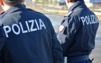 uniformi-polizia